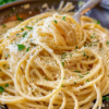 Garlic Parmesan Pasta: Quick & Creamy Delight